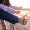 서있는 사람 이미지