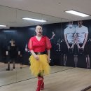 나빌레라(시니어라인댄스) | GX룸에서 신나는 유산소운동 라인댄스~!활력 에너지 충전. 국민건강보험공단 건강100세운동교실. 라인...