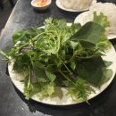 씨엔엔 | 베트남 호치민맛집 1군에 위치한 꾸안넴 CNN선정맛집 게살스프링롤 분짜 가격 후기
