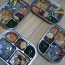 5월 13일 녹두밥, 김치순두부국, 쇠고기장조림, 시금치나물, 무생채김치 이미지