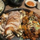 족의한수(제기점) | [종로 맛집] 종로3가 파인애플 숙성장에 참숯을 더하다 족의한수 본점 내돈내산 후기 참숯족발 불족발 맛집