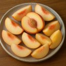 🍑 꿀물처럼 달콤한 청도 복숭아, 껍질째 먹어도 감동! – 여름 제철 간식 추천