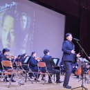 두 번째 연주회 이미지