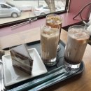 쿠커피(Coup Coffee 광주점) | [광주 동명동] 신상 대형 디저트카페, 디엑스커피 dx coffee 가오픈 후기