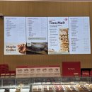 [서울]캐나다 국민 카페, &#39;팀홀튼(Tim Hortons)&#39; 신논현역점 방문 후기