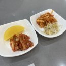 팔공손만두 이미지