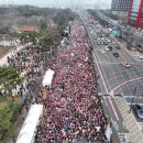 Doctors take to streets in protest of medical school quota hike 의대정원증원반대시위 이미지