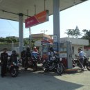 활주로 주유소 이미지