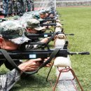 녀대폭동을 보며.. 남녀공히 군사훈련 받는 중국대학생들! 신시대 중국특색 사회주의가 최종해결책이라 했제? 이미지