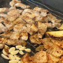 [망원 삼겹살 맛집] 월강 김치삼겹살 - 김치가 진짜 맛있다. 계란찜 된장찌개는 서비스