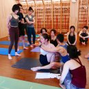 아쉬탕가 요가 이미지