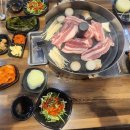 동산 솥뚜껑삼겹살 이미지