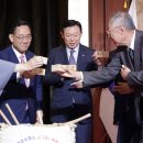 WHAT’S NEXT? 이미지