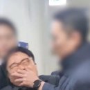 대통령 경호원에게 ‘입틀막’ 당한 의사의 의협회장 당선 이미지