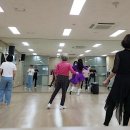 라인댄스(야간) 이미지