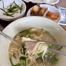 돼지칼국수 이미지