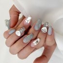 꽃나비 네일 이미지