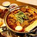 물안개피는 강가펜션 이미지