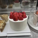 멈블 커피 &amp; 케이크 상왕십리역 디저트 맛집