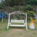 영화 ＂나의 노래는 멀리멀리＂의 주인공 김지희 기타리스트 초대 공연 | 5월 23일 금요일 살롱드라플란드 D _ 7 5월은 어린이날 어버이날 스승의 날이 있는 달이지요~~♡ 2025년...