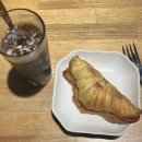 에이치호스텔(H호스텔) | 4월 대만여행 (라뜰리에루터스 , 세인트피터 , 총좌빙, 중정기념당, 버니빌위스키, 타오위인공항 출국)