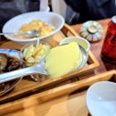 홍대 가성비 일식 맛집 모미모미 홍대본점 내돈내산 후기 - 대파 스테이크 덮밥, 새우장 정식