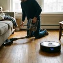 강화솔정점 | 다이슨 대 샤크, 기술 만능주의와 실용성의 격돌