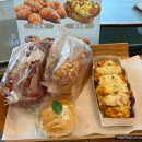 축동안길 | 군산 수송동 홍윤베이커리 빵맛집 맛있는 빵만 골라온 후기