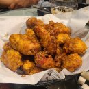 청라 치킨 맛집 / 교촌치킨 청라호수공원점 / 대형스크린이 있어요!
