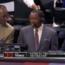 Rick Mahorn slapped IT upside the head during Suns-Pistons 이미지