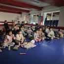 즐거운태권도장 | 주말 특별 이벤트! 아이들과 함께한 즐거운 영화상영 시간 - 부천 중동 경희대 박사 현대 태권도장