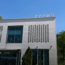 뽐내고 싶은 날 | 의왕 카페 로 rrroh 내돈내산 브런치 에그베네딕트 아보카도버거 솔직 후기 | 백운호수
