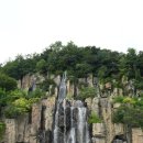 수봉공원(인공폭포앞) | 여름 인천 연안부두 뚜벅이 여행 -1- 수봉공원 인공폭포, 연안부두 박정자수산, 구내식당 (게 쪄먹기)