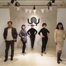 바른자세모델워킹 이미지