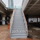 천안아산역 광장 이미지