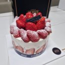 듬뿍 | 전주 베이커리 카페 평화동 명진당 딸기듬뿍 케이크 후기