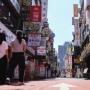 소비쿠폰 수십만원 줘도, 국민들은 지갑 안 열었다 이미지