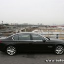 [시승기] 강자의 여유가 돋보이는 BMW 760Li 이미지