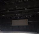 더 씨어터 이미지