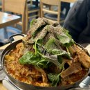 (주)더지안 | 푸짐한 사리와 깊은 국물의 강남 뼈해장국 맛집 '지안식당'