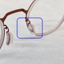 미소짓는안경원 이미지