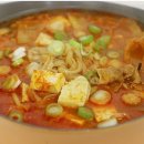 대패삼겹살 김치찌개 - 칼국수사리와 함께 먹는, 이미지