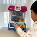 상어가족 인형뽑기 이미지