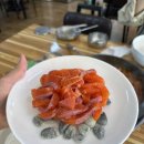 항아리짜글이송어비빔회 - 청주시 청원구 | [청주 율량동 맛집] 싱싱한 송어회와 칼칼한 짜글이를 한 번에! 항아리짜글이송어비빔회 후기