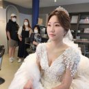 웨딩헤너스드레스 이미지