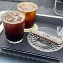 신흥빌라 | 용산 해방촌 신흥시장 카페 빌라커피바 루프탑 뷰맛집