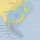 경상도 지역에도 영향을 미칠 수 있을 것 같이 변경된 10호 태풍 ＜산산＞ 예상 경로도 이미지