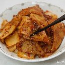 두반장으로 맛을 낸 매콤한 어묵볶음 만들기~ 이미지