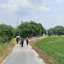 버스정류장 이미지