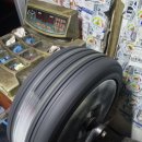 네바퀴타이어 이미지